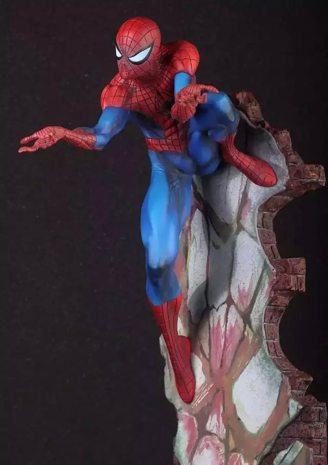 Jouets fous Marvel incroyable Spiderman Avengers PVC figurine à collectionner modèle jouets