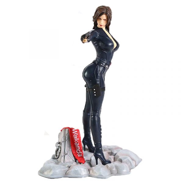 Black Widow statuette de collection