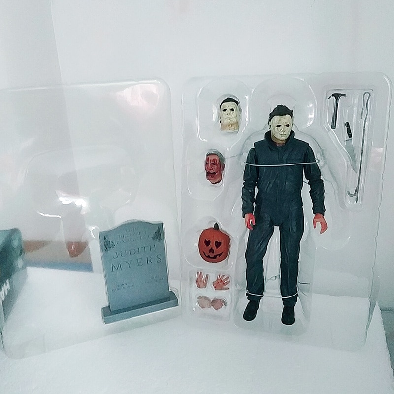 Figurine citrouille avec lumière Led pour Halloween, NECA, ultime Michael Myers, jouet d'action, cadeau d'horreur