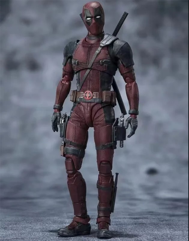 Superbe figurine articulée Deadpool pas cher